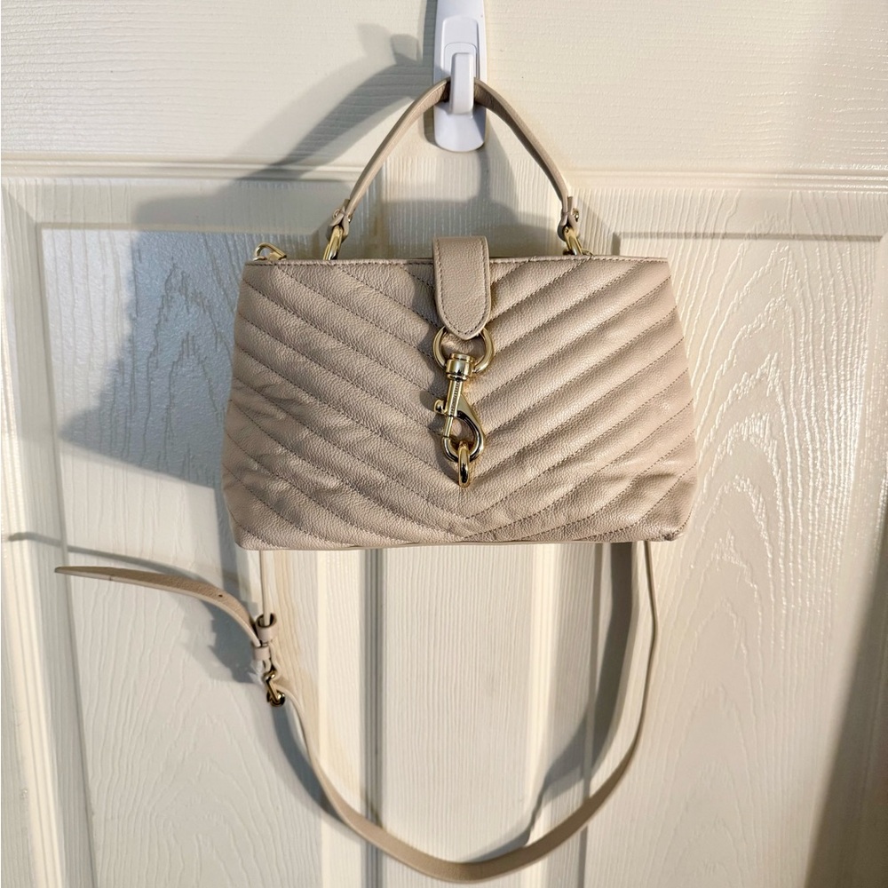 [Rebecca Minkoff] Edie Chevron Quilted Leather Handbag - Picture 3 of 5